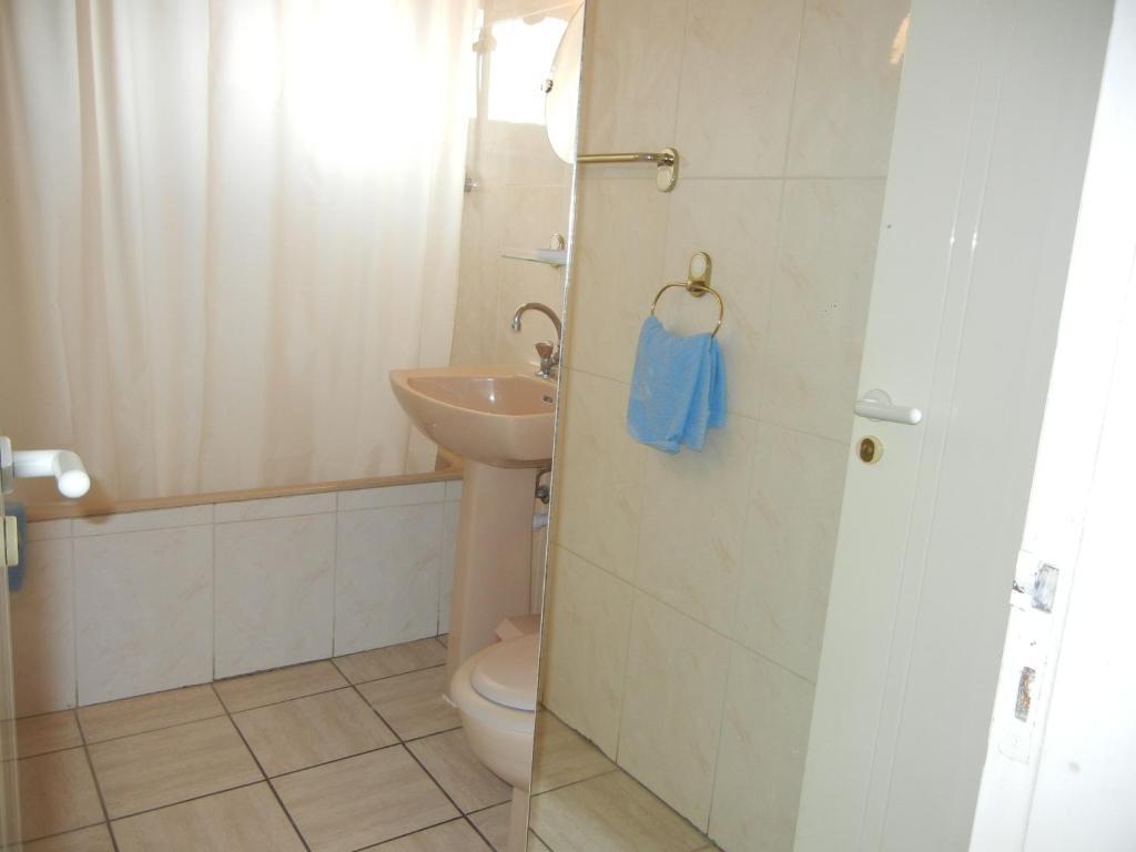 Tsialis Hotel Apartments Lárnaca Quarto foto